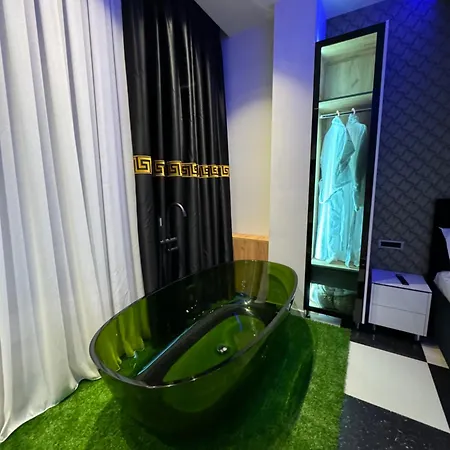 Modern Sueno Lux 地拉那