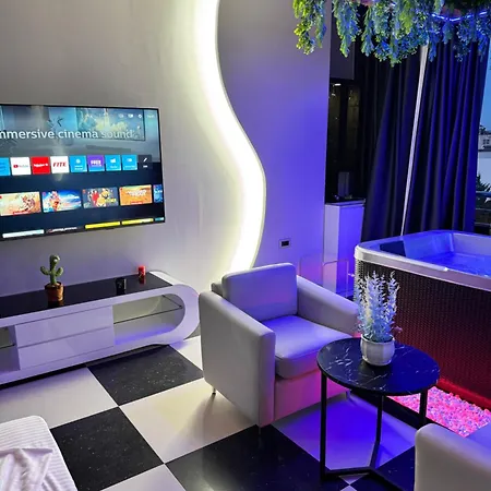 Modern Sueno Lux Appartement *