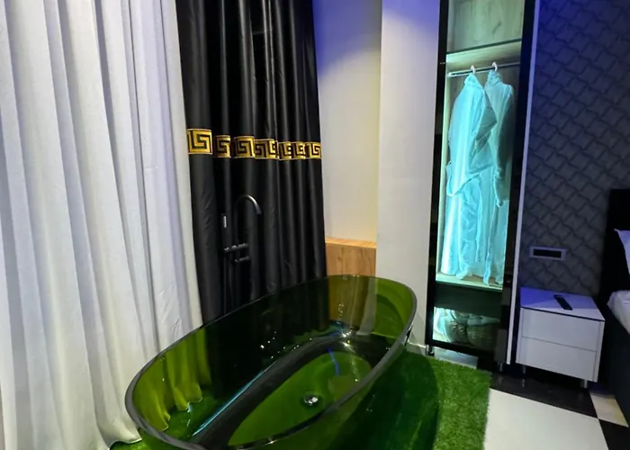 Modern Sueno Lux 地拉那