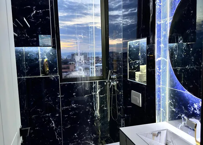 Modern Sueno Lux 地拉那