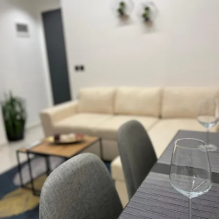 Modern Sueno Lux Appartement *