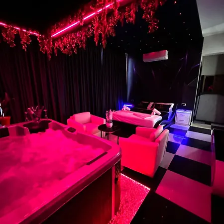 Modern Sueno Lux Appartement *