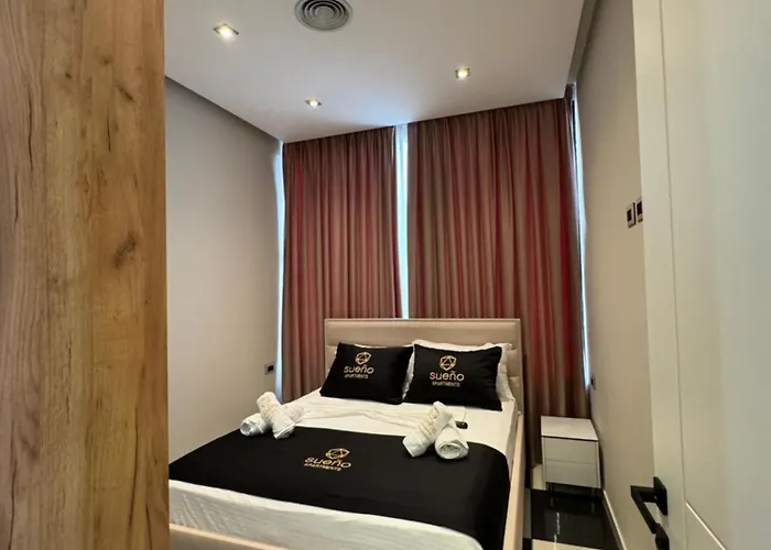 Modern Sueno Lux * Tirana