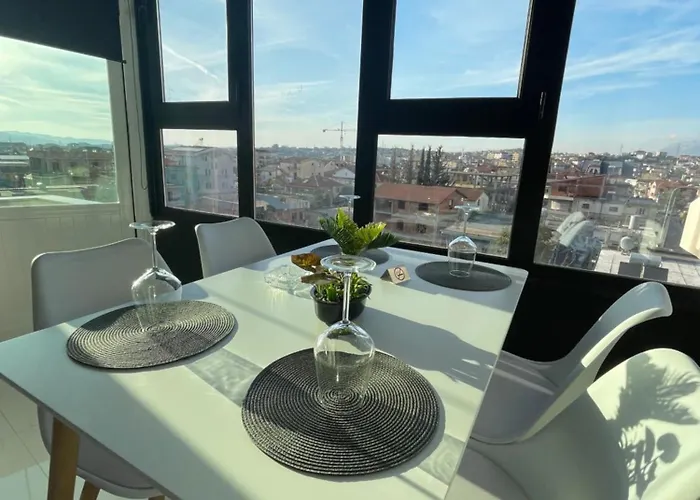 Modern Sueno Lux * Tirana