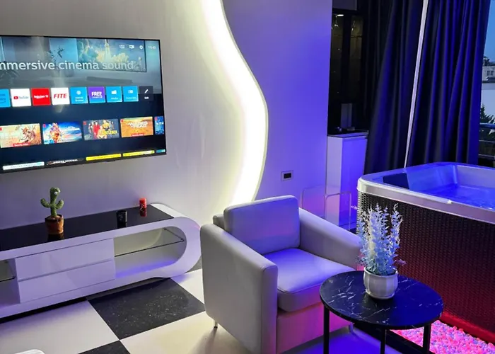 Modern Sueno Lux Apartment *